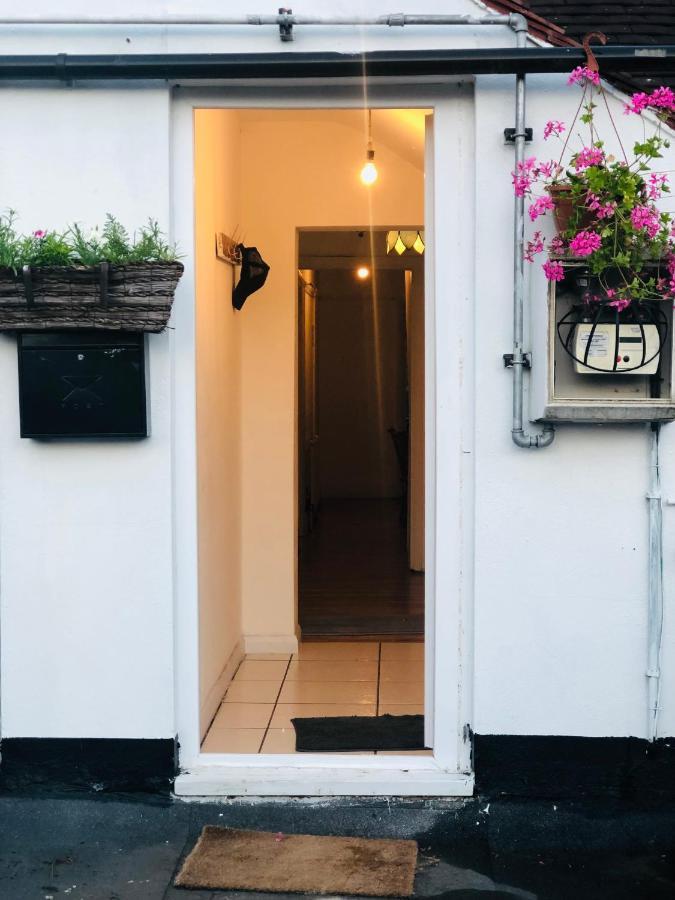 Dach Apartments - Cozy 3 Bed Apartment In Hendon Edgware Eksteriør bilde
