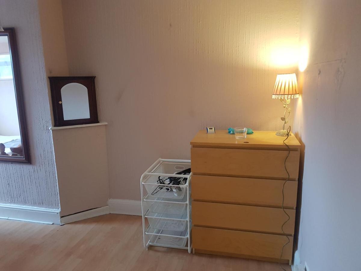 Dach Apartments - Cozy 3 Bed Apartment In Hendon Edgware Eksteriør bilde