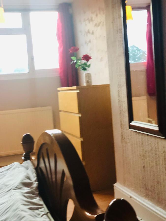 Dach Apartments - Cozy 3 Bed Apartment In Hendon Edgware Eksteriør bilde