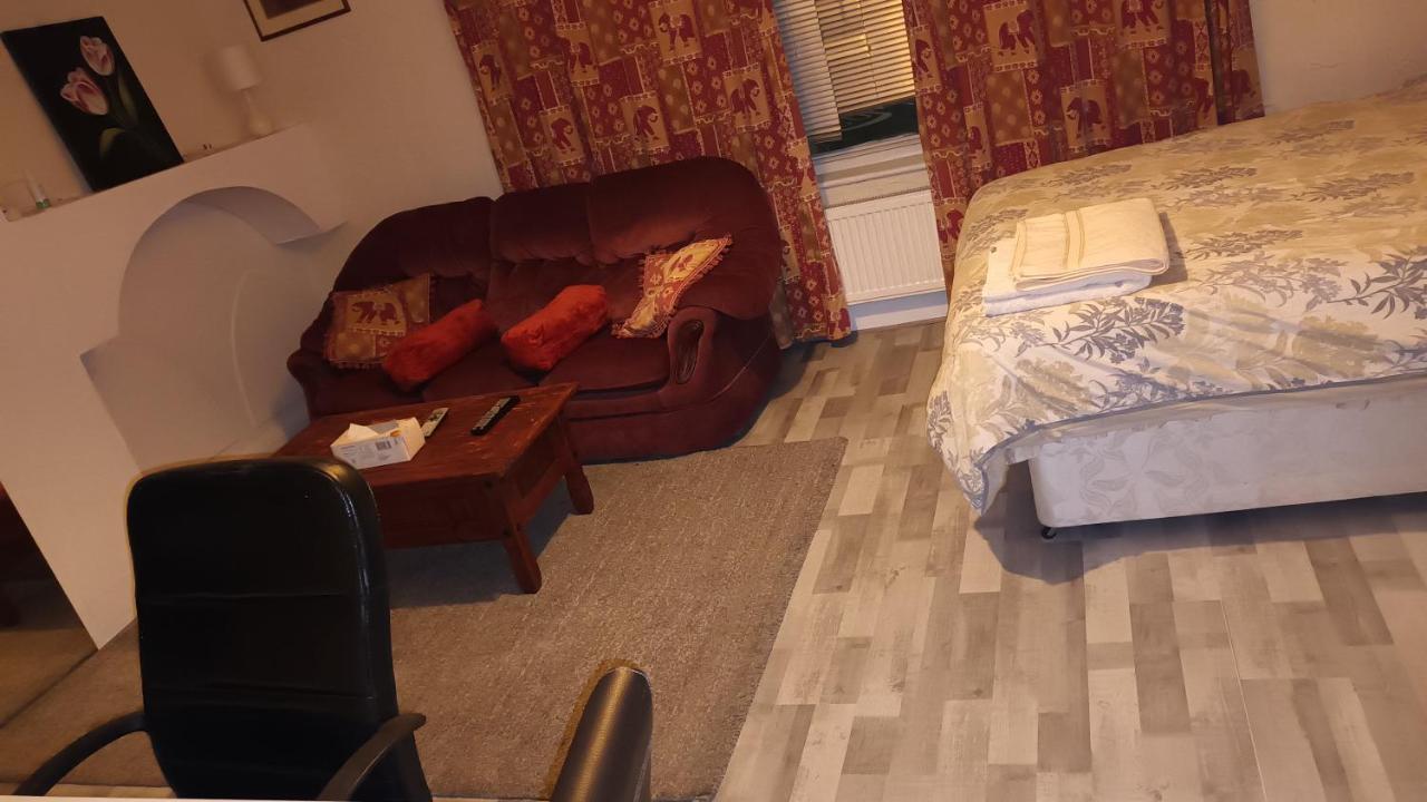 Dach Apartments - Cozy 3 Bed Apartment In Hendon Edgware Eksteriør bilde